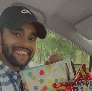 Meet your Posher, Saji